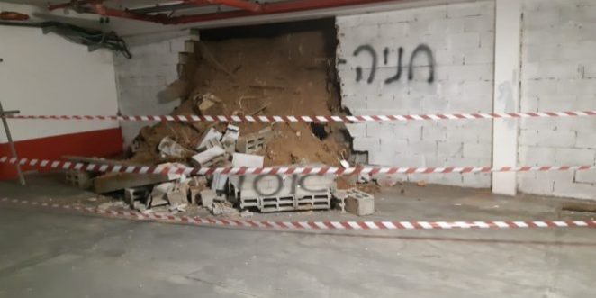 קריסת חניון כינור