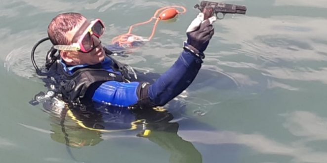C7DD6C4A-850C-4A9D-8B09-0C9F8D0BC022
