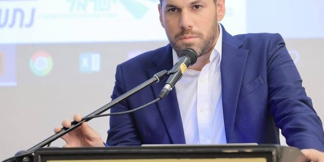 משה בן זקן פייסבוק