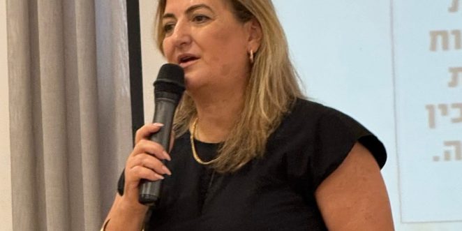 גילה שמעוני