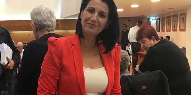 הלן גלבר ישיבת מועצה לראשי