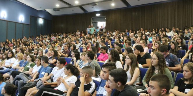 מרתון הכנה לבגרות באשדוד3. צילום הילה ויינברגר
